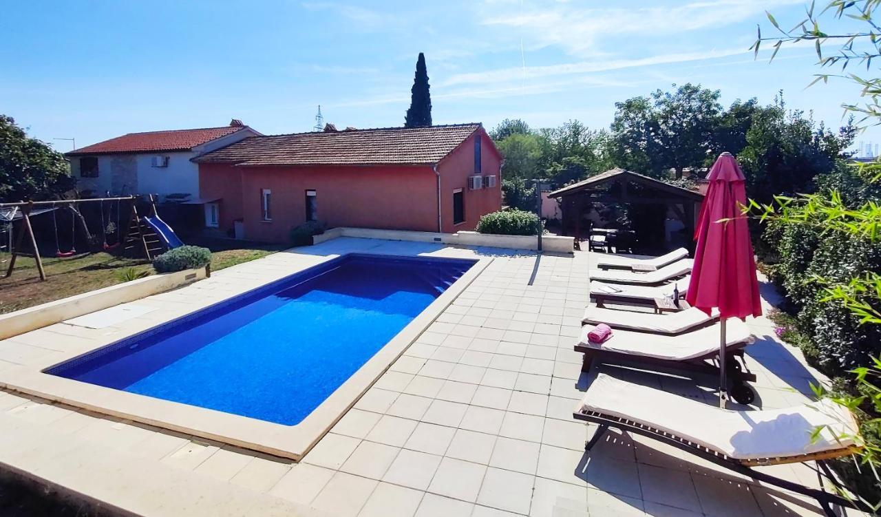 Apartments Villa Sabina بولا المظهر الخارجي الصورة