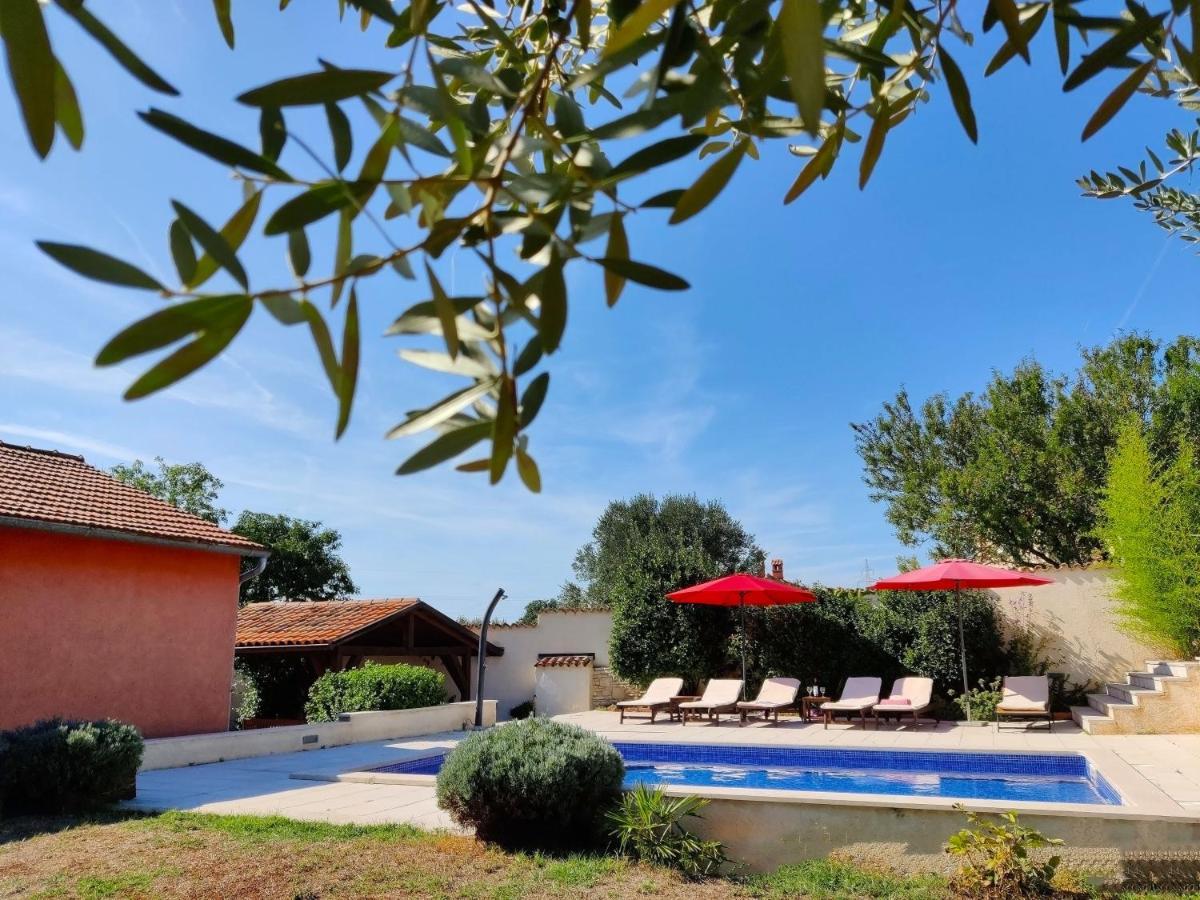 Apartments Villa Sabina بولا المظهر الخارجي الصورة