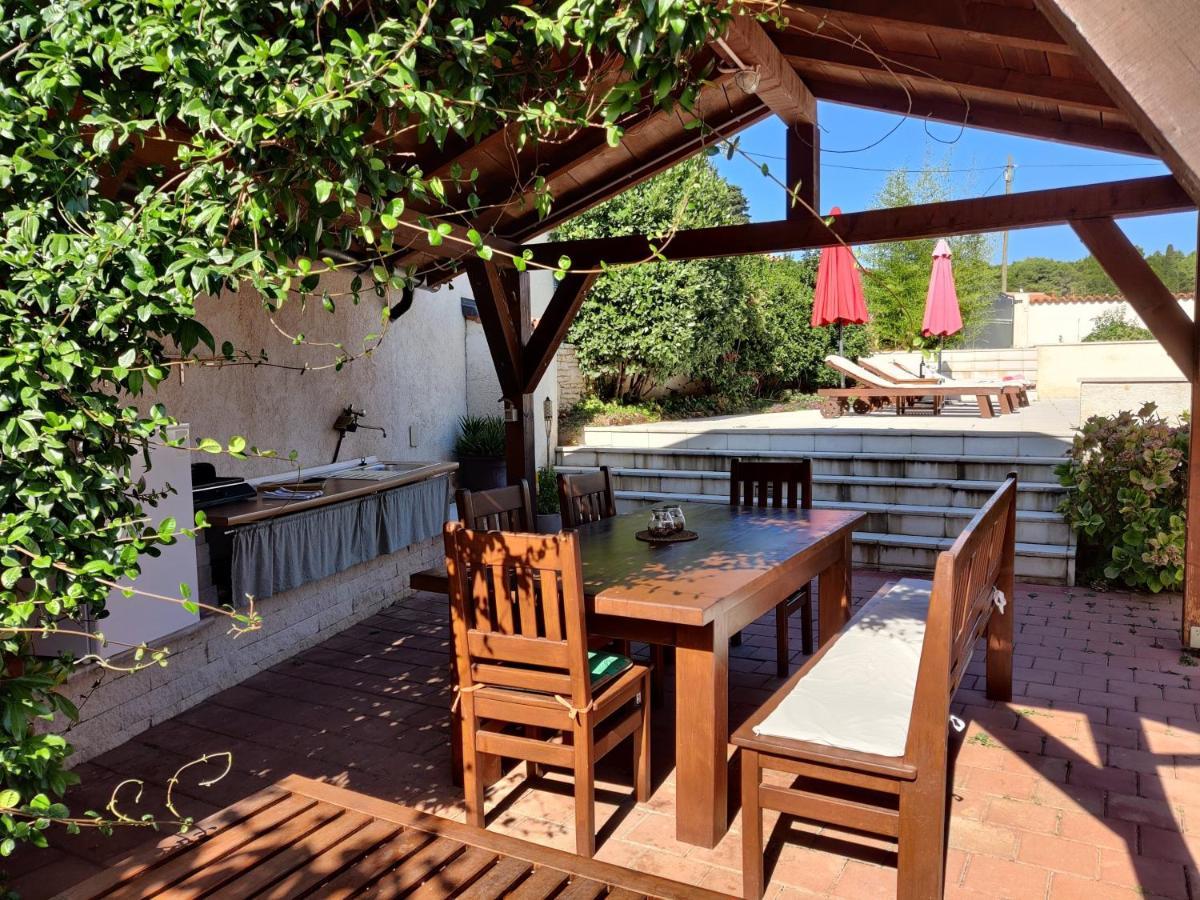 Apartments Villa Sabina بولا المظهر الخارجي الصورة