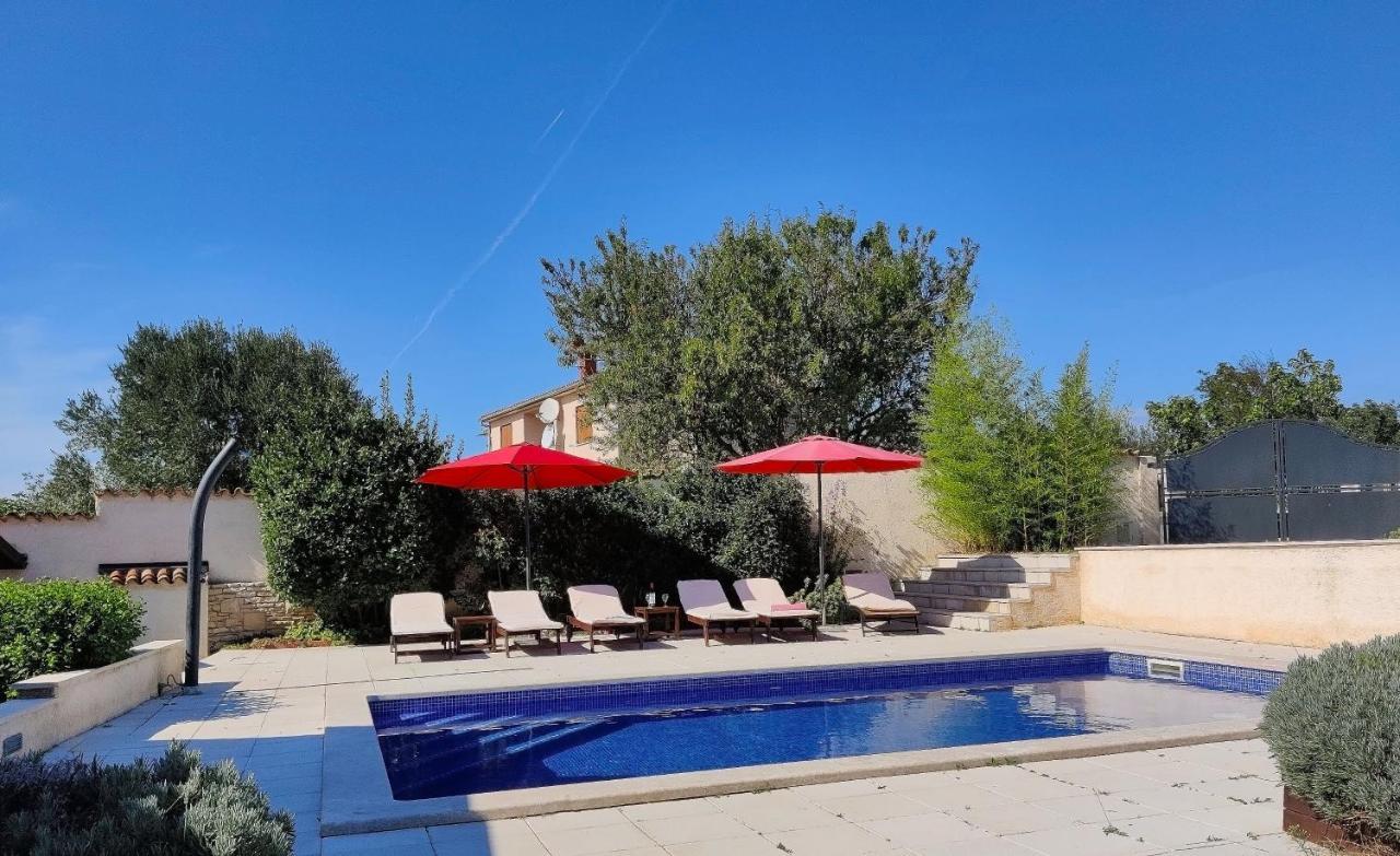 Apartments Villa Sabina بولا المظهر الخارجي الصورة