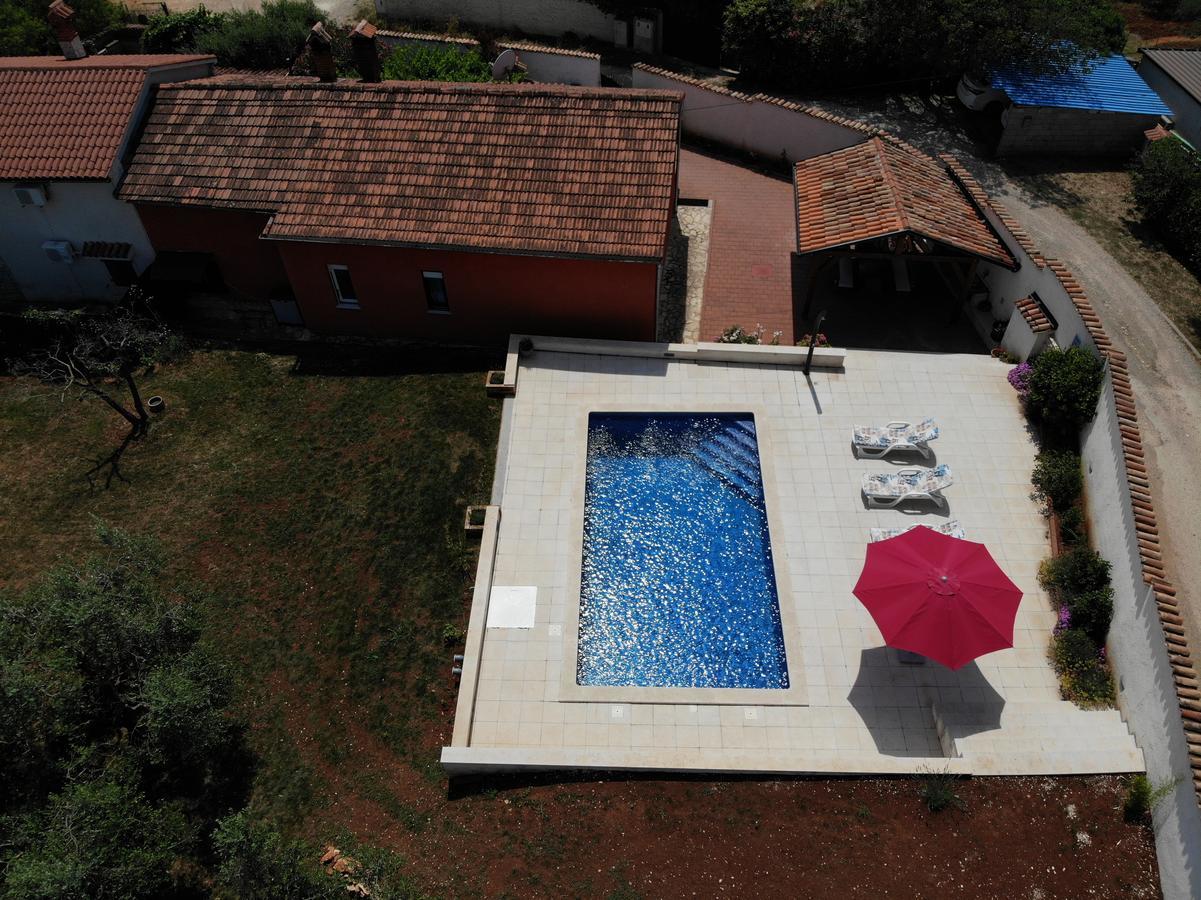 Apartments Villa Sabina بولا المظهر الخارجي الصورة
